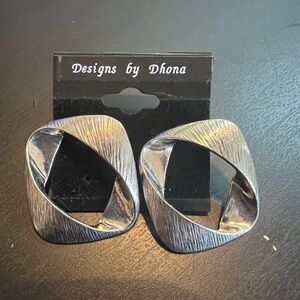 Silver Elegant Earrings Jewelry